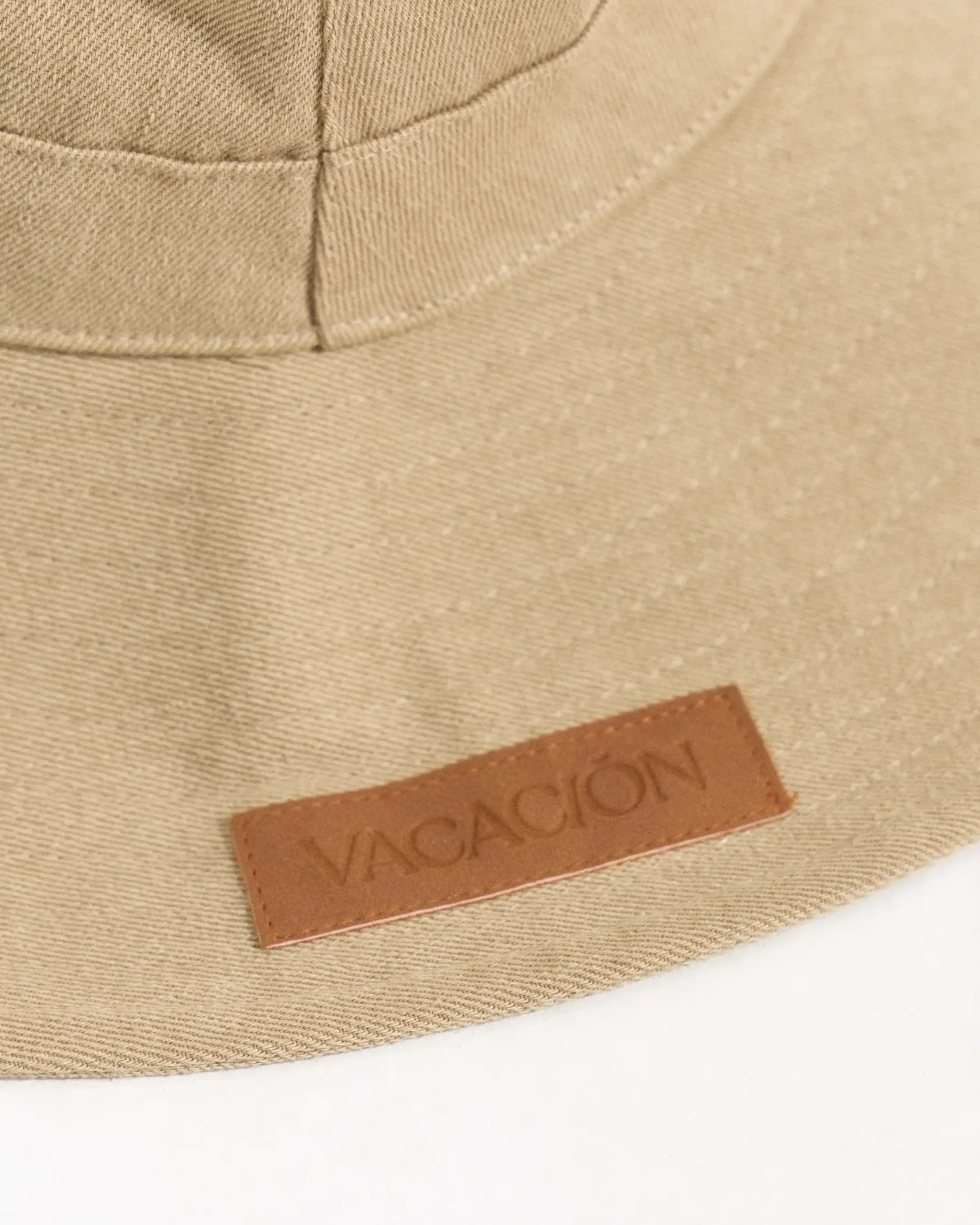 Sombrero Golondrina Arena